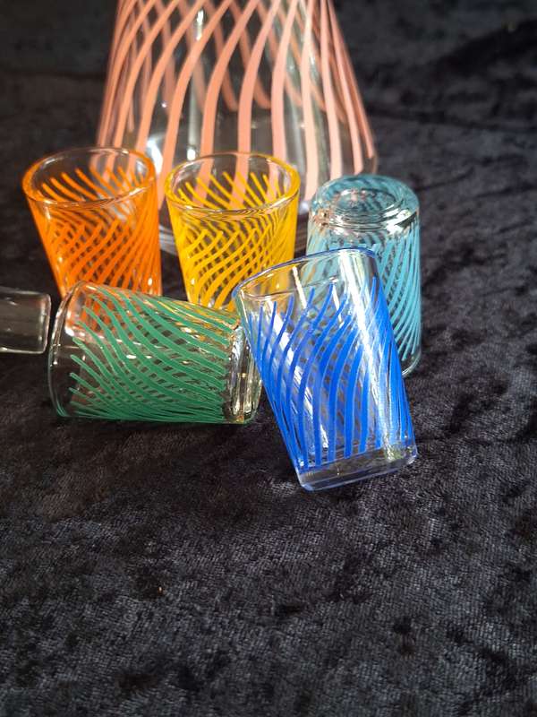 Stunning Vintage Retro French Liquor Decanter Set (5 Glasses only)