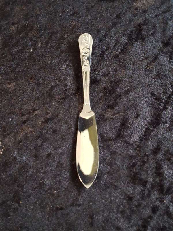 Vintage Chrome Plated Butter Knife.