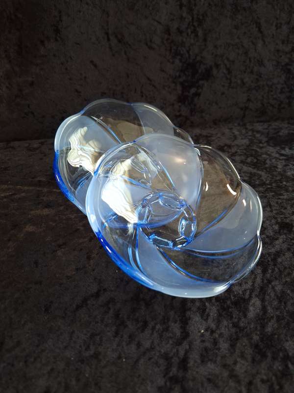Vintage Set of Walther Glass Bowls.