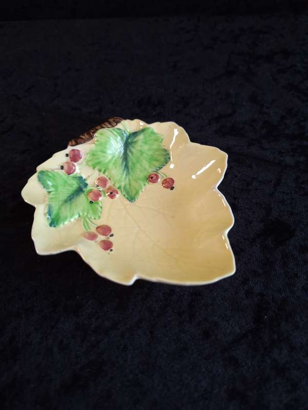 Vintage 1930's Carlton Ware - Red Current - Jam Dish.