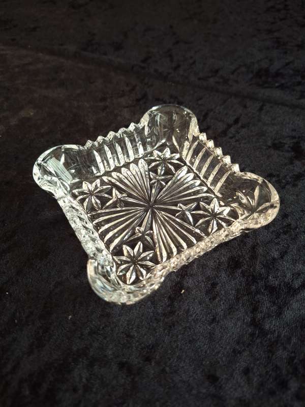 Vintage Pressed Glass Sweet Bowl.
