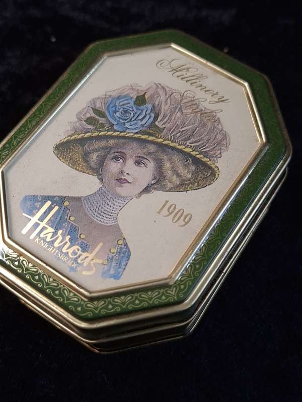 Vintage Harrods Sweet Tin.