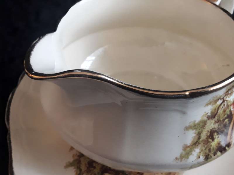Vintage Alfred Meakin Gravy Boat and Saucer.