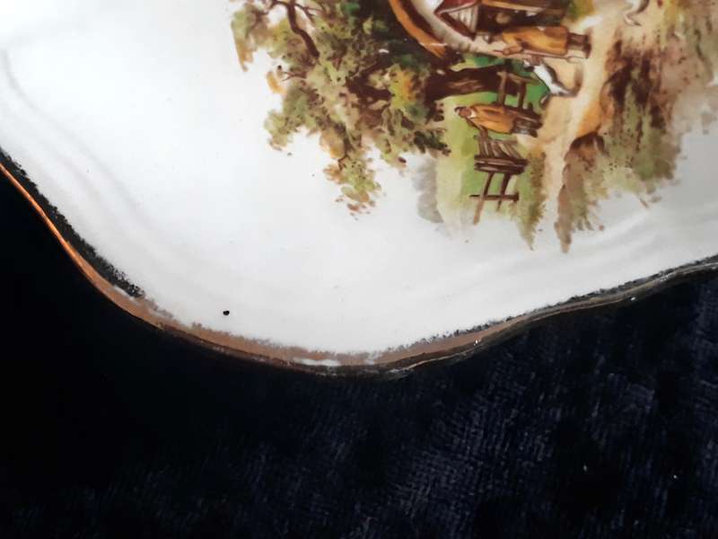 Vintage Alfred Meakin Gravy Boat and Saucer.