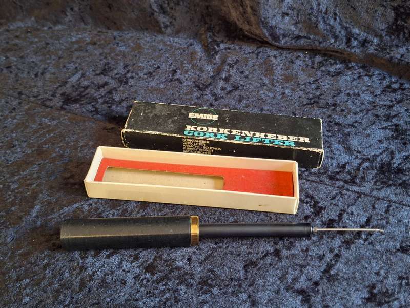 Vintage 1960's Emide Cork Lifter - Original Box.