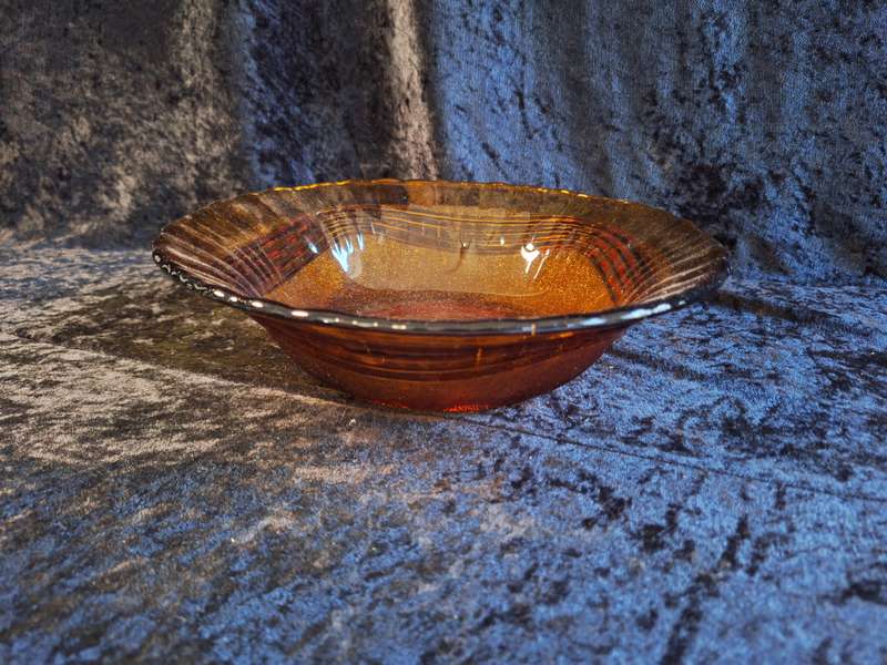 Stunning Vintage Duralex Frosted Brown/Amper Glass Fruit Bowl.