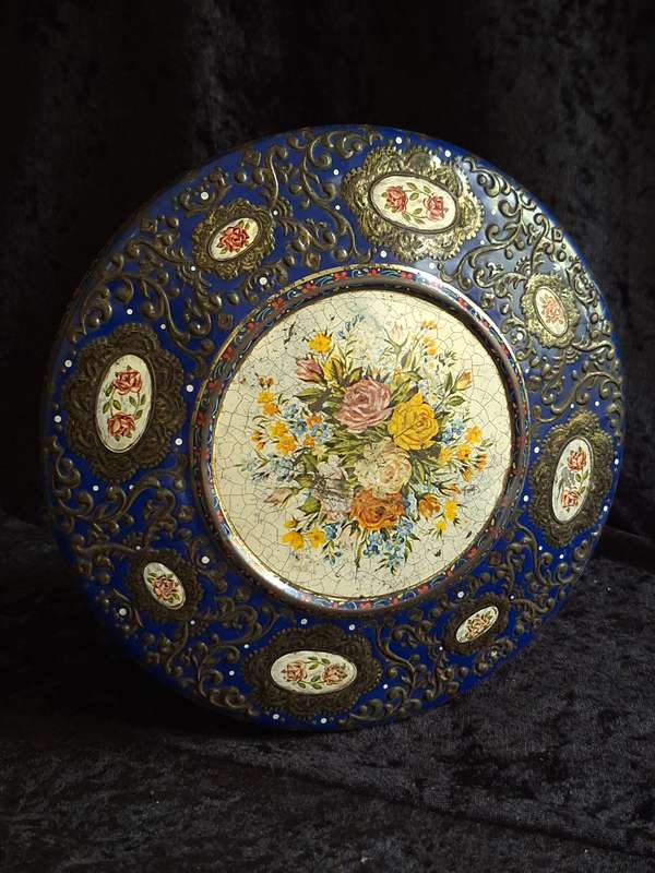 Vintage Dutch Cookie Tin