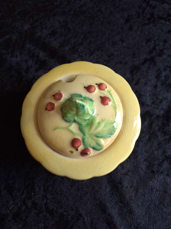 Vintage 1930's Red Current Carlton Ware Jam Pot