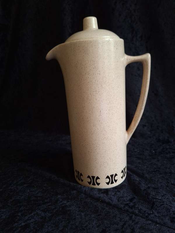 Beautiful Vintage Craneware Stoneware Coffee Pot.