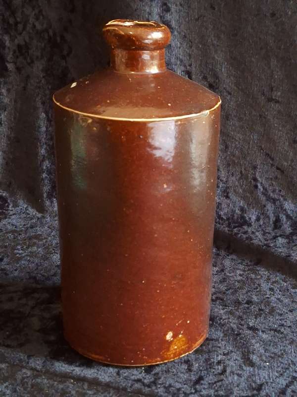 Antique Doulton Lambeth Stoneware Ink Bottle - 1858 to 1910.
