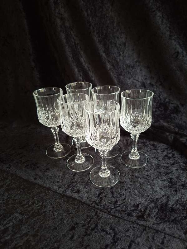 Stunning Set of 6 Vintage Cristal D'Arques White Wine Glasses