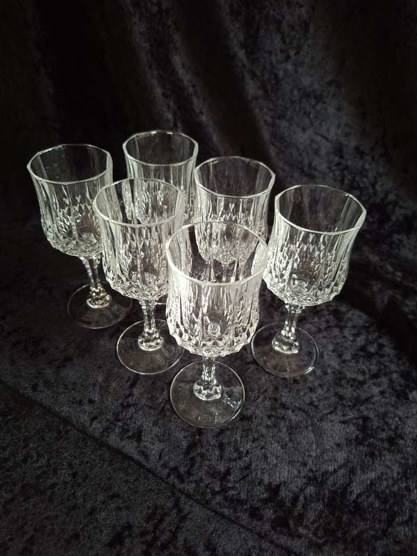 Stunning Set of 6 Vintage Cristal D'Arques White Wine Glasses