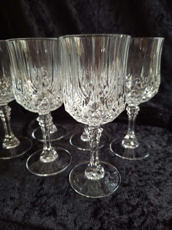 Stunning Set of 6 Vintage Cristal D'Arques White Wine Glasses