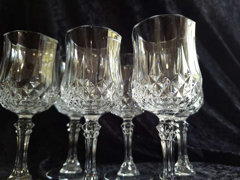 Stunning Set of 6 Vintage Cristal D'Arques White Wine Glasses