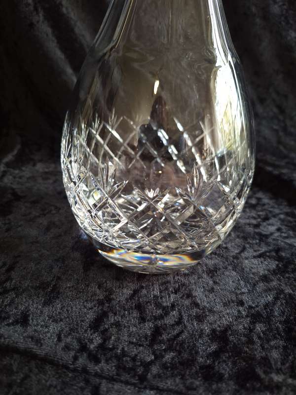 Stunning Vintage Crystal Decanter