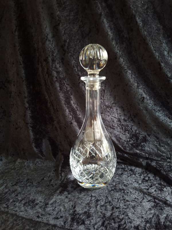 Stunning Vintage Crystal Decanter