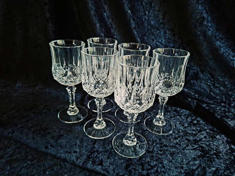Stunning Set of 6 Vintage Cristal D'Arques White Wine Glasses