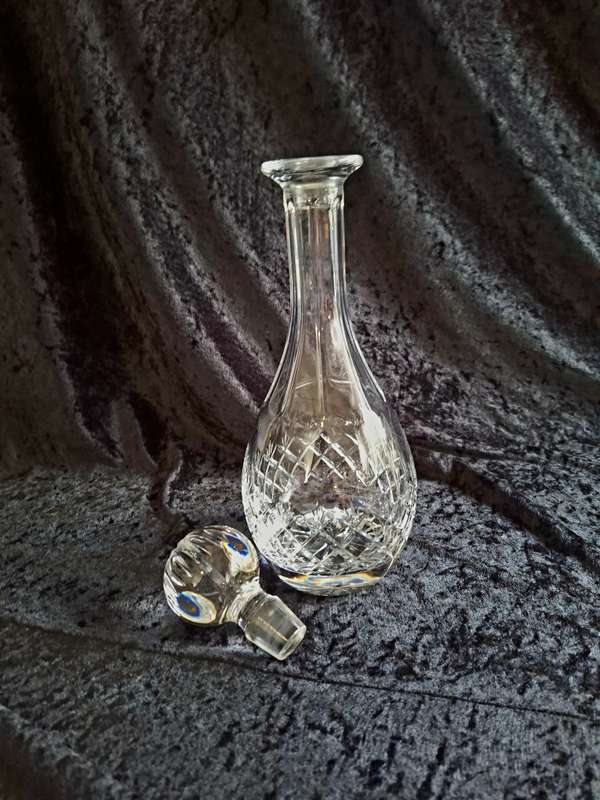 Stunning Vintage Crystal Decanter