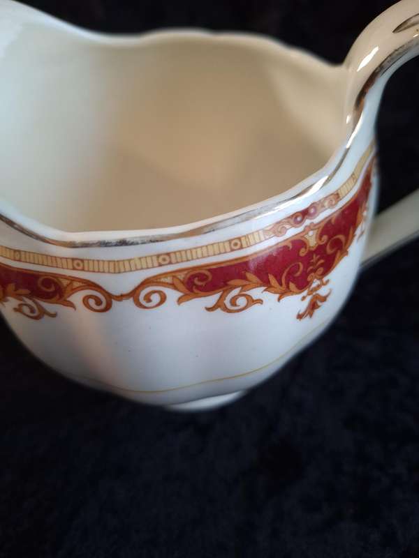Vintage Grindley Cream Petal Jug