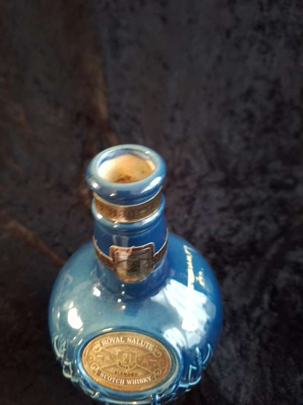 Beautiful Vintage Spode Chivas Whiskey Bottle - (Empty)