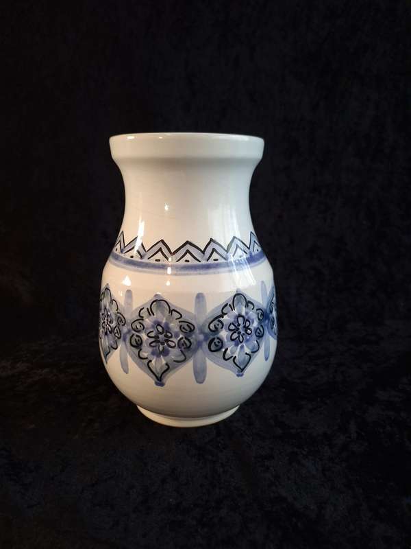 Beautiful Vintage Hand Painted Blue and White Vase