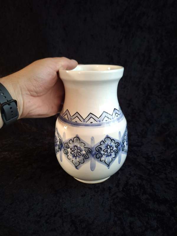Beautiful Vintage Hand Painted Blue and White Vase