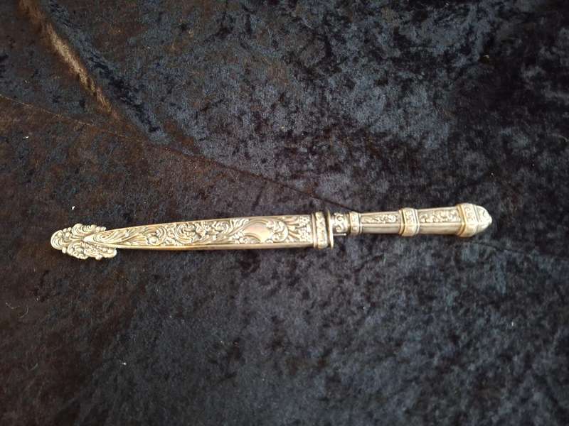 Vintage South American Inox Gaucho Knife.