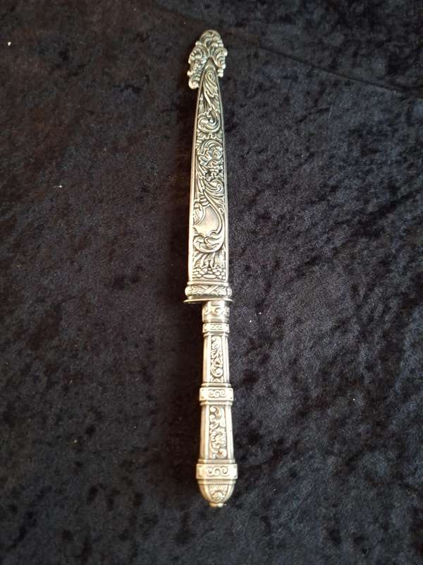 Vintage South American Inox Gaucho Knife.