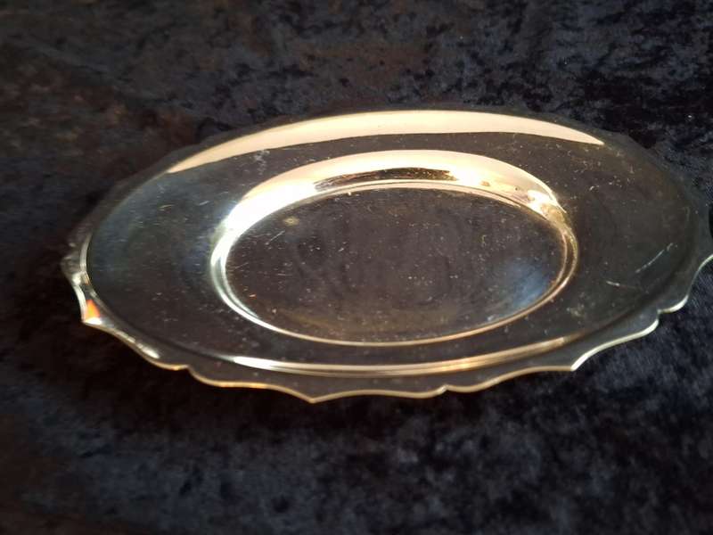 Beautiful Vintage Silver Plate Small Gravy Boat and Tray.