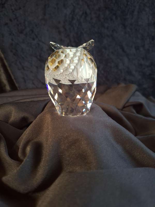 Stunning Vintage Swarovski Crystal Owl
