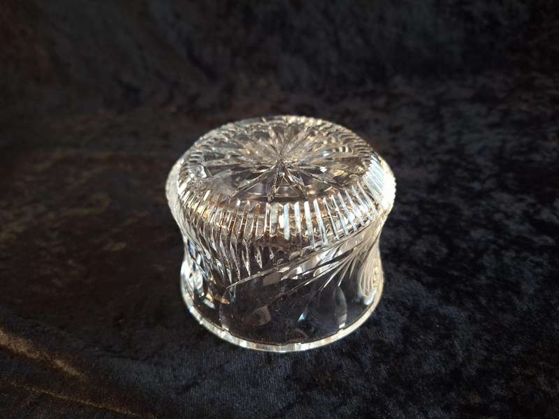 Stunning Vintage Rose Cut Crystal Sweet Bowl - A.