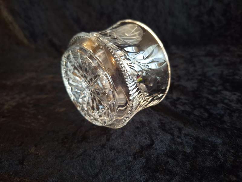 Stunning Vintage Rose Cut Crystal Sweet Bowl - B.