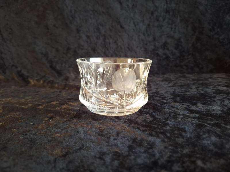 Stunning Vintage Rose Cut Crystal Sweet Bowl - B.