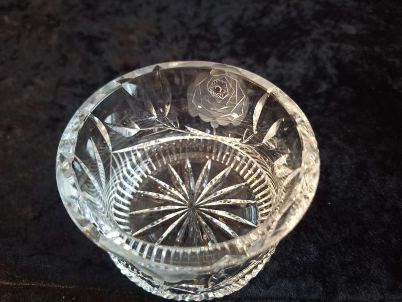 Stunning Vintage Rose Cut Crystal Sweet Bowl - C.