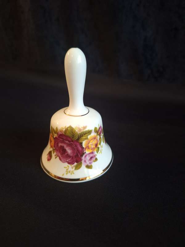 Vintage Ashleydale England Fine Bone Chine Bell.