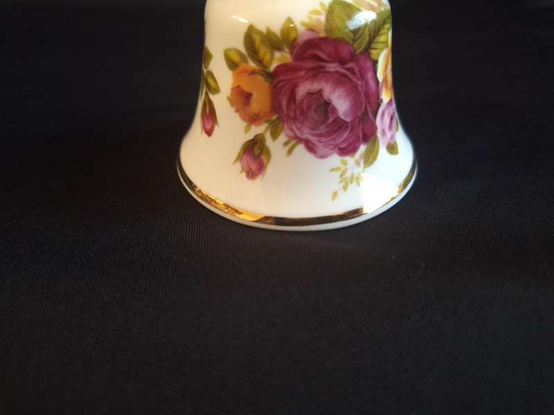 Vintage Ashleydale England Fine Bone Chine Bell.