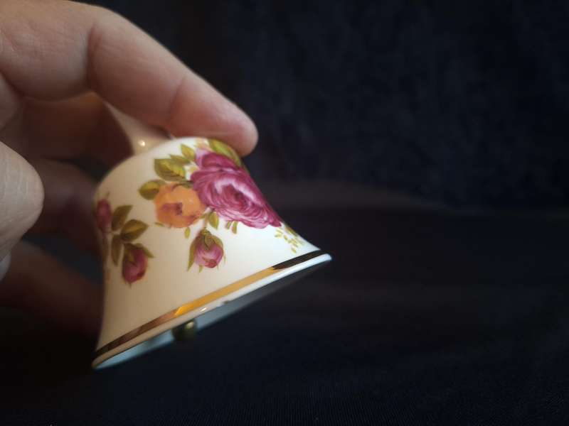 Vintage Ashleydale England Fine Bone Chine Bell.