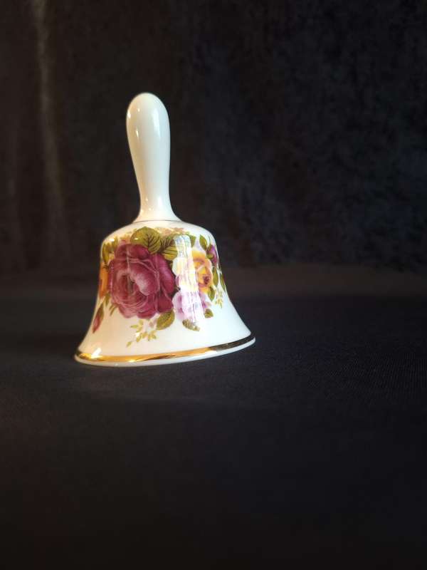 Vintage Ashleydale England Fine Bone Chine Bell.
