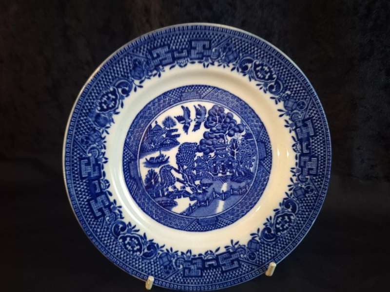 Vintage Willow Royal Venton Ware Trio - A.