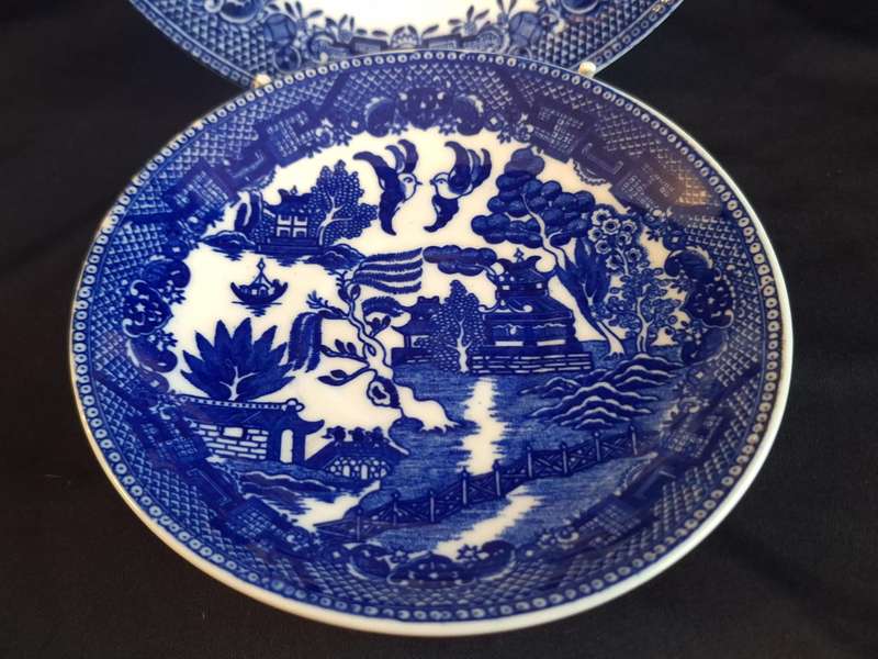 Vintage Willow Royal Venton Ware Trio - D.