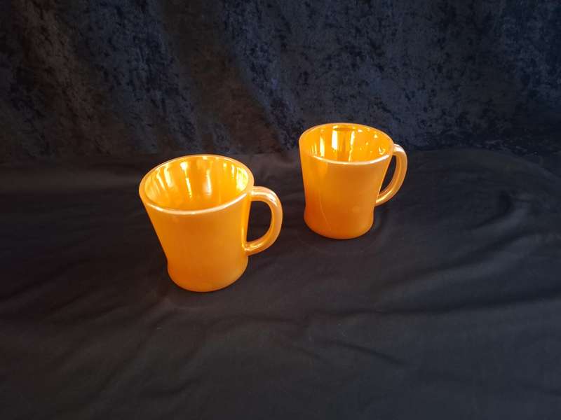 Stunning Set of 2 Vintage Luster Glass Mugs
