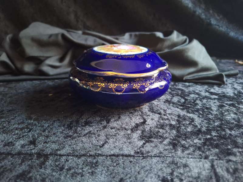 Beautiful Vintage Limoges France Dressing Table Trinket.