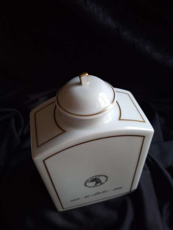 Stunning Vintage B & G Copenhagen Porcelain Tea Caddy (Sophus Barendsen)