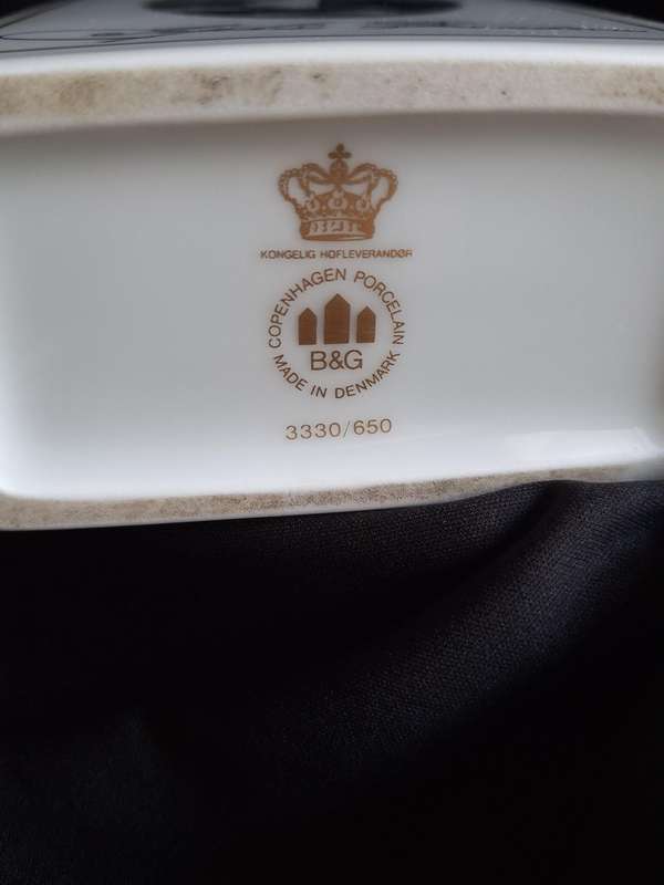 Stunning Vintage B & G Copenhagen Porcelain Tea Caddy (Sophus Barendsen)