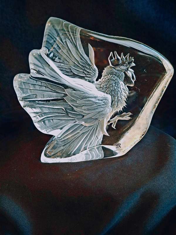 Vintage Mats Jonasson Crystal Rooster Art Glass - Signed - Made in Sweden.