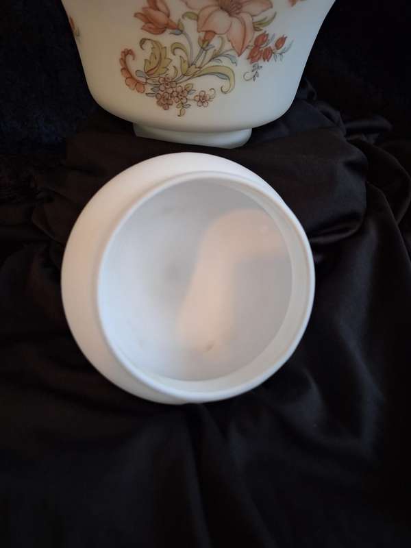 Stunning Vintage Italian Empoli Satin Glass Jar.