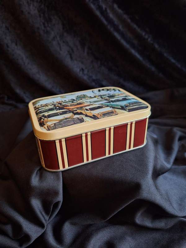 Vintage Styled Tin