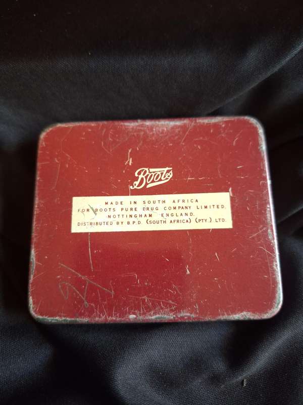 Vintage Boots - Pastilles Tin.