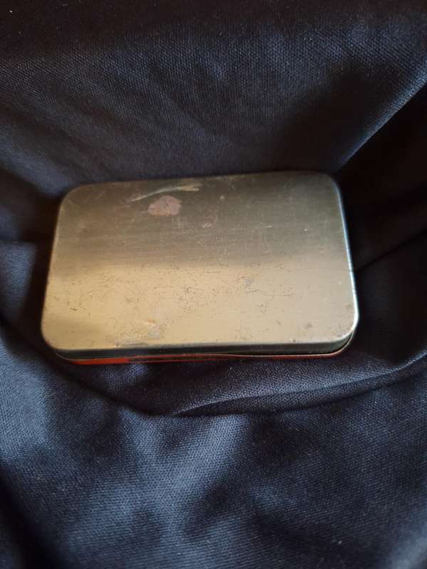 Vintage Elastoplast Tin - E.
