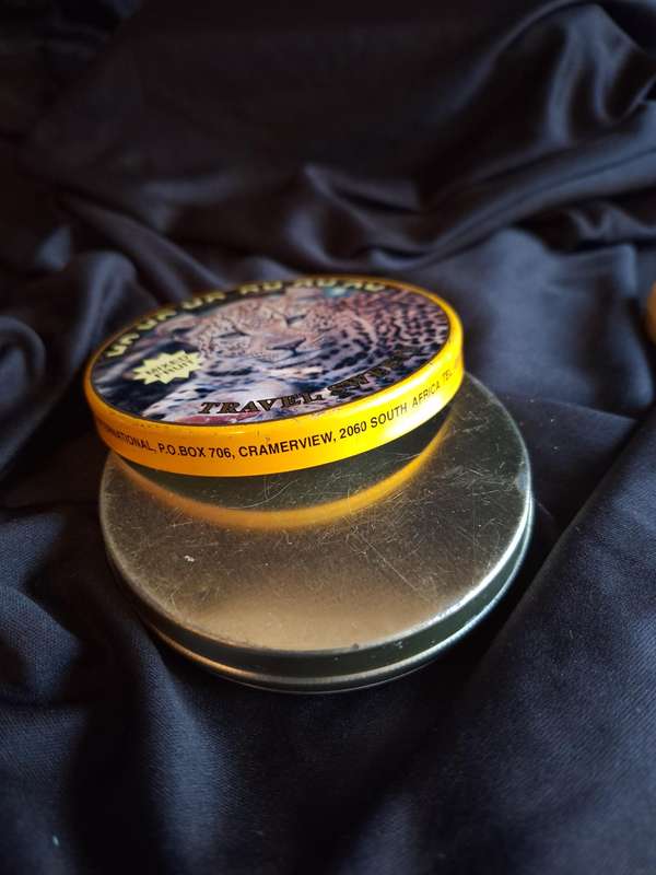 Vintage Lot of small Tins